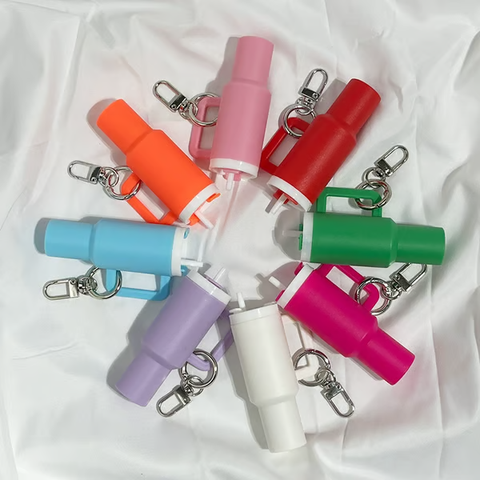 🔥CHRISTMAS HOT SALE🔥Cute Mini Tumbler Ornament Keychain 💸
