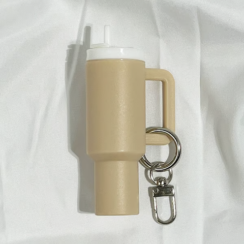 🔥CHRISTMAS HOT SALE🔥Cute Mini Tumbler Ornament Keychain 💸